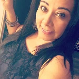 Meet your Posher, Yessenia